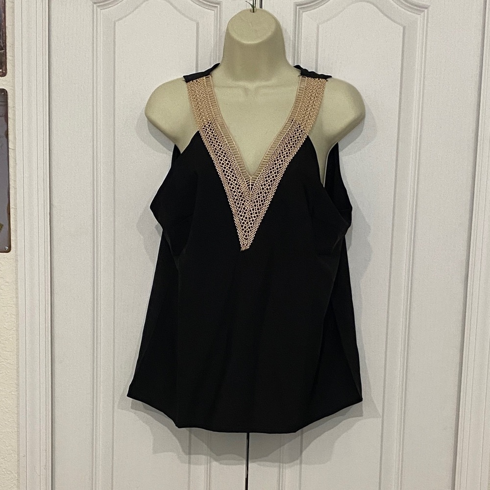 Black Sleeveless Top with Lace Detail sz L